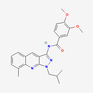 molecular formula C24H26N4O3 B7703947 N-(1-isobutyl-8-methyl-1H-pyrazolo[3,4-b]quinolin-3-yl)-3,4-dimethoxybenzamide 