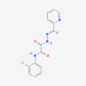 molecular formula C14H11ClN4O2 B7710375 (E)-N-(2-chlorophenyl)-2-oxo-2-(2-(pyridin-2-ylmethylene)hydrazinyl)acetamide 