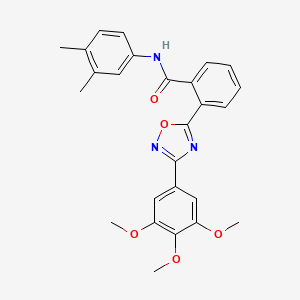 molecular formula C26H25N3O5 B7717700 N-(3,4-dimethylphenyl)-2-(3-(3,4,5-trimethoxyphenyl)-1,2,4-oxadiazol-5-yl)benzamide 