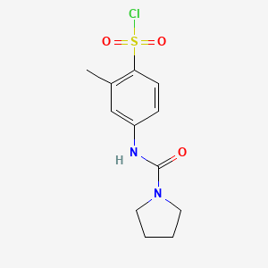 molecular formula C12H15ClN2O3S B7725480 2-Methyl-4-[(pyrrolidine-1-carbonyl)-amino]-benzenesulfonyl chloride 