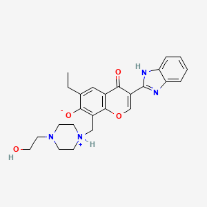 molecular formula C25H28N4O4 B7729751 3-(1H-benzimidazol-2-yl)-6-ethyl-8-{[4-(2-hydroxyethyl)piperazin-1-ium-1-yl]methyl}-4-oxo-4H-chromen-7-olate 