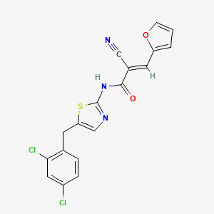 molecular formula C18H11Cl2N3O2S B7730029 (2E)-2-cyano-N-[5-(2,4-dichlorobenzyl)-1,3-thiazol-2-yl]-3-(furan-2-yl)prop-2-enamide 