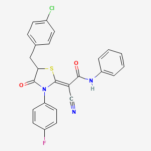 (2Z)-2-[5-(4-chlorobenzyl)-3-(4-fluorophenyl)-4-oxo-1,3-thiazolidin-2-ylidene]-2-cyano-N-phenylethanamide