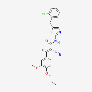 molecular formula C24H22ClN3O3S B7732912 (2E)-N-[5-(2-chlorobenzyl)-1,3-thiazol-2-yl]-2-cyano-3-(3-methoxy-4-propoxyphenyl)prop-2-enamide 