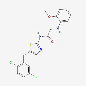 molecular formula C19H17Cl2N3O2S B7733215 N-[5-(2,5-dichlorobenzyl)-1,3-thiazol-2-yl]-N~2~-(2-methoxyphenyl)glycinamide 