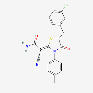 (2Z)-2-[5-(3-chlorobenzyl)-3-(4-methylphenyl)-4-oxo-1,3-thiazolidin-2-ylidene]-2-cyanoethanamide
