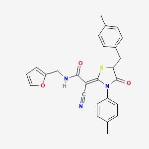 (2Z)-2-cyano-N-(furan-2-ylmethyl)-2-[5-(4-methylbenzyl)-3-(4-methylphenyl)-4-oxo-1,3-thiazolidin-2-ylidene]ethanamide