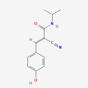 (2E)-2-cyano-3-(4-hydroxyphenyl)-N-(propan-2-yl)prop-2-enamide