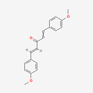 molecular formula C19H18O3 B7760638 (4E)-1,5-双(4-甲氧基苯基)戊-1,4-二烯-3-酮 