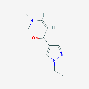 (2Z)-3-(dimethylamino)-1-(1-ethyl-1H-pyrazol-4-yl)prop-2-en-1-one