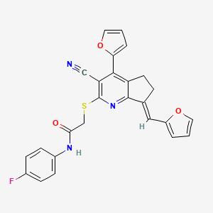 2-[[(7E)-3-cyano-4-(furan-2-yl)-7-(furan-2-ylmethylidene)-5,6-dihydrocyclopenta[b]pyridin-2-yl]sulfanyl]-N-(4-fluorophenyl)acetamide