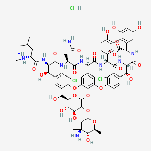 (1S,2R,18R,19R,22S,25R,28R,40S)-48-[(4S,5S,6R)-3-[(4S,5R,6S)-4-amino-5-hydroxy-4,6-dimethyloxan-2-yl]oxy-4,5-dihydroxy-6-(hydroxymethyl)oxan-2-yl]oxy-22-(2-amino-2-oxoethyl)-5,15-dichloro-2,18,32,35,37-pentahydroxy-19-[[(2R)-4-methyl-2-(methylazaniumyl)pentanoyl]amino]-20,23,26,42,44-pentaoxo-7,13-dioxa-21,24,27,41,43-pentazaoctacyclo[26.14.2.23,6.214,17.18,12.129,33.010,25.034,39]pentaconta-3,5,8(48),9,11,14,16,29(45),30,32,34(39),35,37,46,49-pentadecaene-40-carboxylate;hydrochloride