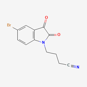 molecular formula C12H9BrN2O2 B7809128 4-(5-bromo-2,3-dioxo-2,3-dihydro-1H-indol-1-yl)butanenitrile 