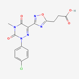 molecular formula C15H12ClN5O5 B7830398 3-{3-[2-(4-Chlorophenyl)-4-methyl-3,5-dioxo-2,3,4,5-tetrahydro-1,2,4-triazin-6-yl]-1,2,4-oxadiazol-5-yl}propanoic acid 