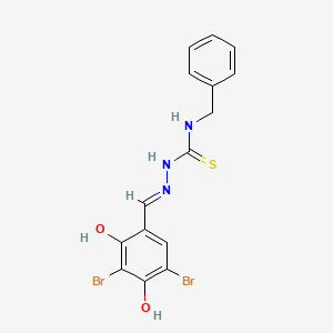 molecular formula C15H13Br2N3O2S B7851170 1-benzyl-3-[(E)-(3,5-dibromo-2,4-dihydroxyphenyl)methylideneamino]thiourea 