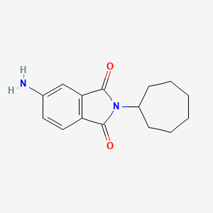 molecular formula C15H18N2O2 B7854313 5-amino-2-cycloheptyl-2,3-dihydro-1H-isoindole-1,3-dione 