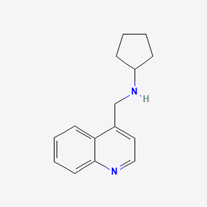 molecular formula C15H18N2 B7869481 N-[(quinolin-4-yl)methyl]cyclopentanamine 