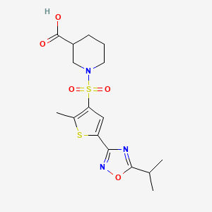 molecular formula C16H21N3O5S2 B7875745 1-{[5-(5-Isopropyl-1,2,4-oxadiazol-3-yl)-2-methylthien-3-yl]sulfonyl}piperidine-3-carboxylic acid 
