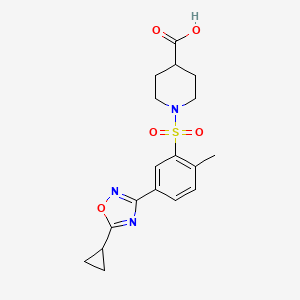 molecular formula C18H21N3O5S B7875789 1-((5-(5-Cyclopropyl-1,2,4-oxadiazol-3-yl)-2-methylphenyl)sulfonyl)piperidine-4-carboxylic acid 