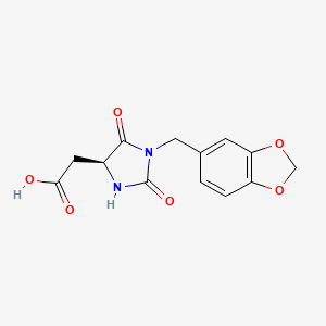molecular formula C13H12N2O6 B7876505 (S)-2-(1-(benzo[d][1,3]dioxol-5-ylmethyl)-2,5-dioxoimidazolidin-4-yl)acetic acid 