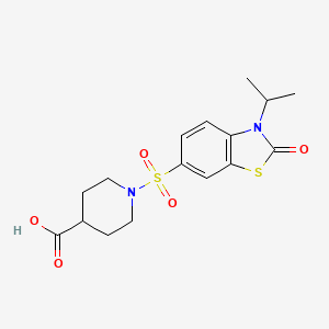 molecular formula C16H20N2O5S2 B7878558 1-[(3-Isopropyl-2-oxo-2,3-dihydro-1,3-benzothiazol-6-yl)sulfonyl]piperidine-4-carboxylic acid 