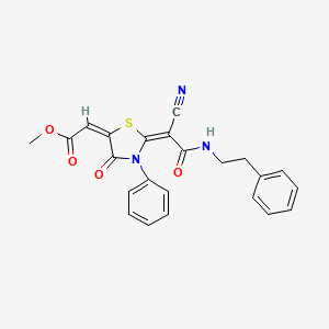 molecular formula C23H19N3O4S B7896719 methyl (2E)-2-[(2E)-2-[1-cyano-2-oxo-2-(2-phenylethylamino)ethylidene]-4-oxo-3-phenyl-1,3-thiazolidin-5-ylidene]acetate 