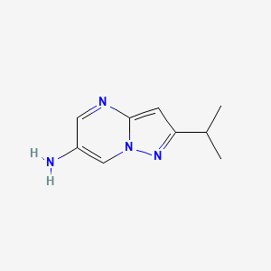 molecular formula C9H12N4 B7905846 2-(Propan-2-yl)pyrazolo[1,5-a]pyrimidin-6-amine 