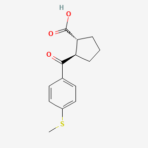trans-2-(4-Thiomethylbenzoyl)cyclopentane-1-carboxylic acid