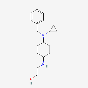molecular formula C18H28N2O B7928066 2-[4-(Benzyl-cyclopropyl-amino)-cyclohexylamino]-ethanol 