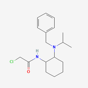 molecular formula C18H27ClN2O B7928108 N-[2-(Benzyl-isopropyl-amino)-cyclohexyl]-2-chloro-acetamide 
