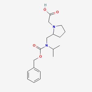 molecular formula C18H26N2O4 B7929620 {2-[(Benzyloxycarbonyl-isopropyl-amino)-methyl]-pyrrolidin-1-yl}-acetic acid 