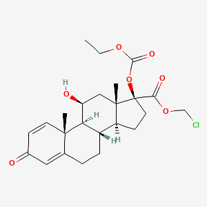 chloromethyl (8S,9S,10R,11S,13S,14S,17S)-17-((ethoxycarbonyl)oxy)-11-hydroxy-10,13-dimethyl-3-oxo-6,7,8,9,10,11,12,13,14,15,16,17-dodecahydro-3H-cyclopenta[a]phenanthrene-17-carboxylate