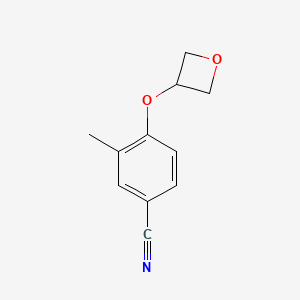 molecular formula C11H11NO2 B7952038 3-Methyl-4-(oxetan-3-yloxy)benzonitrile 