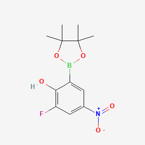 molecular formula C12H15BFNO5 B7952667 2-Fluoro-4-nitro-6-(tetramethyl-1,3,2-dioxaborolan-2-yl)phenol 
