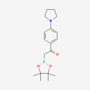 molecular formula C18H26BNO3 B7952995 1-[4-(Pyrrolidin-1-yl)phenyl]-2-(tetramethyl-1,3,2-dioxaborolan-2-yl)ethanone 