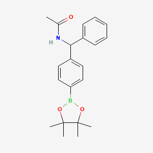 molecular formula C21H26BNO3 B7953352 N-{Phenyl[4-(tetramethyl-1,3,2-dioxaborolan-2-yl)phenyl]methyl}acetamide 