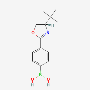 molecular formula C13H18BNO3 B7954943 {4-[(4S)-4-tert-Butyl-4,5-dihydro-1,3-oxazol-2-yl]phenyl}boronic acid 