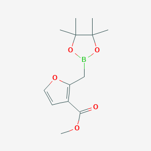 molecular formula C13H19BO5 B7955328 Methyl 2-[(tetramethyl-1,3,2-dioxaborolan-2-yl)methyl]furan-3-carboxylate 