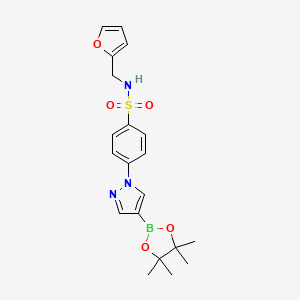 molecular formula C20H24BN3O5S B7956856 N-(Furan-2-ylmethyl)-4-[4-(tetramethyl-1,3,2-dioxaborolan-2-yl)pyrazol-1-yl]benzenesulfonamide 
