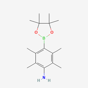 molecular formula C16H26BNO2 B7957351 2,3,5,6-Tetramethyl-4-(tetramethyl-1,3,2-dioxaborolan-2-yl)aniline 