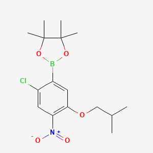 molecular formula C16H23BClNO5 B7957563 2-[2-Chloro-5-(2-methylpropoxy)-4-nitrophenyl]-4,4,5,5-tetramethyl-1,3,2-dioxaborolane 