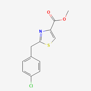 molecular formula C12H10ClNO2S B7962023 Methyl 2-[(4-chlorophenyl)methyl]-1,3-thiazole-4-carboxylate 