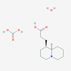 molecular formula C13H25NO6 B7970658 3-[(1S,9Ar)-Octahydro-2H-quinolizin-1-yl]propanoic acid-carbonic acid (1:1) hydrate 