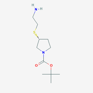 molecular formula C11H22N2O2S B7985946 (R)-3-(2-Amino-ethylsulfanyl)-pyrrolidine-1-carboxylic acid tert-butyl ester 