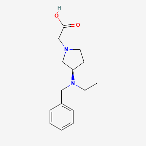 molecular formula C15H22N2O2 B7986954 [(R)-3-(Benzyl-ethyl-amino)-pyrrolidin-1-yl]-acetic acid 