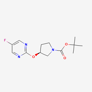 molecular formula C13H18FN3O3 B7987566 (S)-3-(5-Fluoro-pyrimidin-2-yloxy)-pyrrolidine-1-carboxylic acid tert-butyl ester 