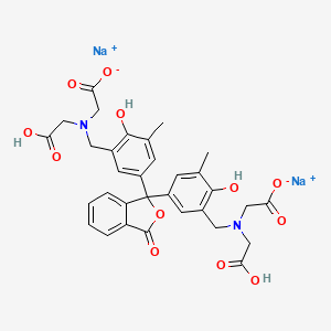 molecular formula C32H30N2Na2O12 B8006793 Sodium 2,2'-(5,5'-(3-oxo-1,3-dihydroisobenzofuran-1,1-diyl)bis(2-hydroxy-3-methyl-5,1-phenylene))bis(methylene)bis((carboxymethyl)azanediyl)diacetate 