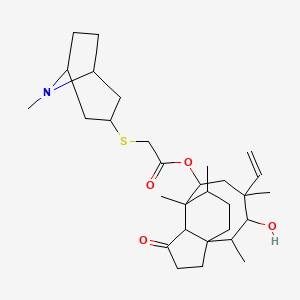 6-Ethenyl-5-hydroxy-4,6,9,10-tetramethyl-1-oxodecahydro-3a,9-propanocyclopenta[8]annulen-8-yl [(8-methyl-8-azabicyclo[3.2.1]oct-3-yl)sulfanyl]acetate