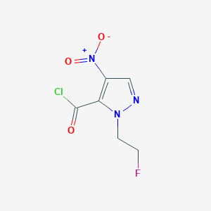 molecular formula C6H5ClFN3O3 B8019478 1-(2-Fluoroethyl)-4-nitro-1H-pyrazole-5-carbonyl chloride 
