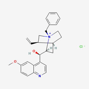 molecular formula C27H31ClN2O2 B8024661 (2S,4S,5R)-1-Benzyl-2-((R)-hydroxy(6-methoxyquinolin-4-yl)methyl)-5-vinylquinuclidin-1-ium chloride 